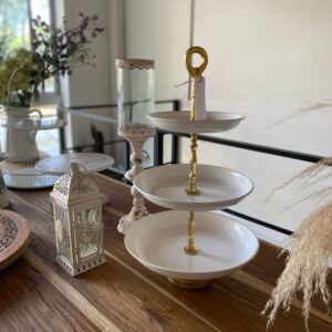 MESA DE POSTRES BLANCA