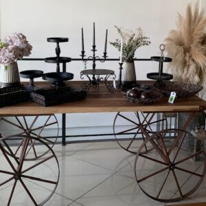 MESA DE POSTRES NEGRA