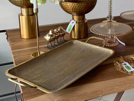 BANDEJA  DORADA GRABADA GRANDE