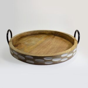 BANDEJA REDONDA DE MADERA GRANDE GRABADO EN OVALOS BLANCOS